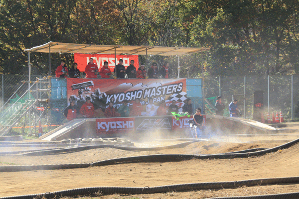 img08110009_2.gif