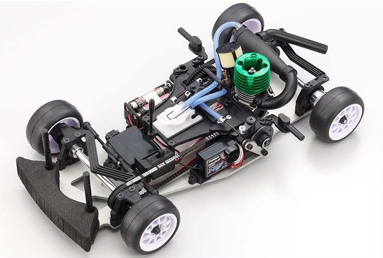Kyosho Spada 09L Nissan March Cup - Automodellismo 1:12