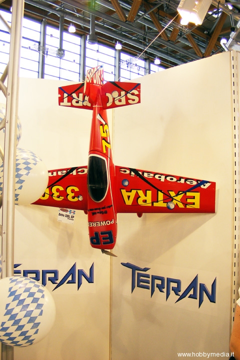 extra-330l-ep-terran