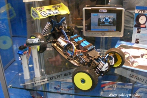 lrp-brushless-x8-b