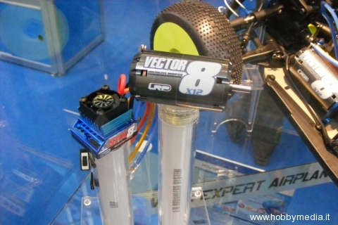 lrp-brushless-x8