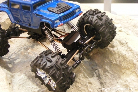 thunder-tiger-rock-crawler-1