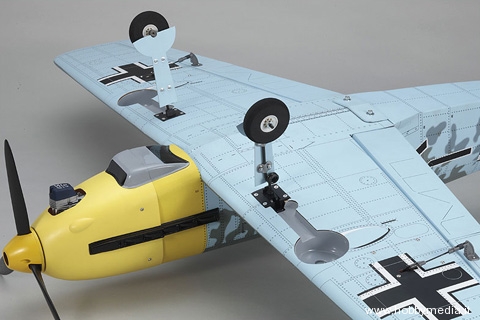 kyosho-messerschmitt-bf109e-8 kyosho-messerschmitt-bf109e-8