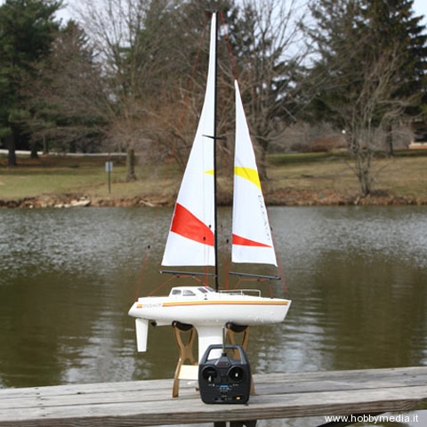 pro-boat-endeavor-ep-rtr-prb2450-gal1a