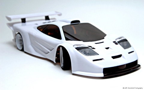 greyscale-mrcg11-pan-car-1 greyscale-mrcg11-pan-car-1