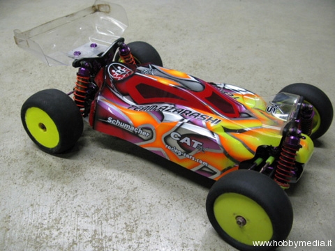 team-azarashi-womoog-schumacher-cat-sx-buggy-2