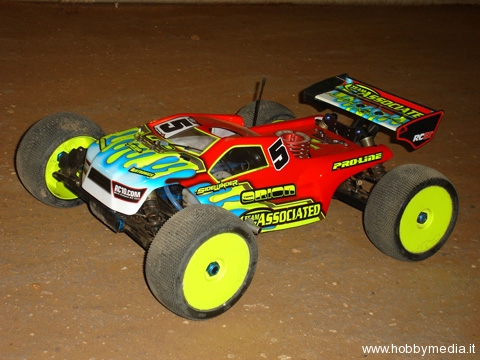 091022_nitrocross_truggy