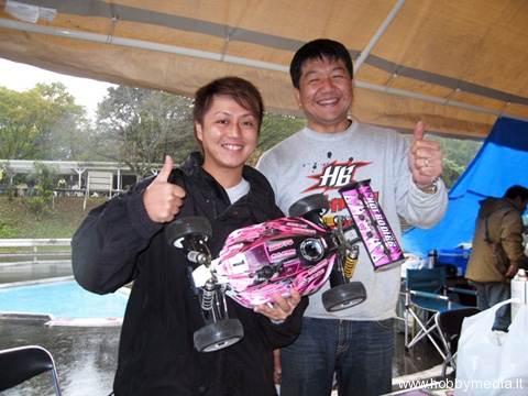 hot-bodies-atsushi-hara-vince-il-campionato-jmrca-1-8-gp-2009-buggy3 hot-bodies-atsushi-hara-vince-il-campionato-jmrca-1-8-gp-2009-buggy3