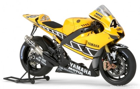 yamaha-yzr-m1