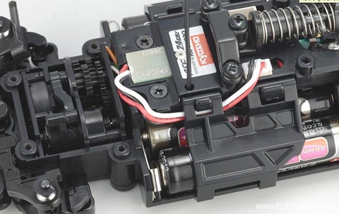 kyosho-ferrarif430-challenge-mr-03w-rm-bcs-9