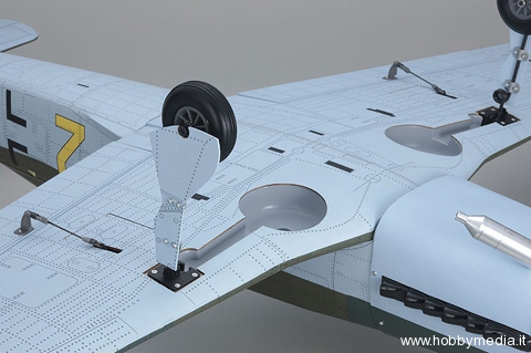 kyosho-focke-wulf-ta152h-90-arf-5 kyosho-focke-wulf-ta152h-90-arf-5