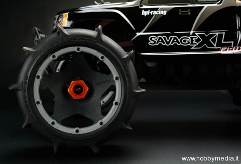 hpi-savage-aluminum-wheel-hex-hub-set-fruote-e-gomme-baja-5b hpi-savage-aluminum-wheel-hex-hub-set-fruote-e-gomme-baja-5b