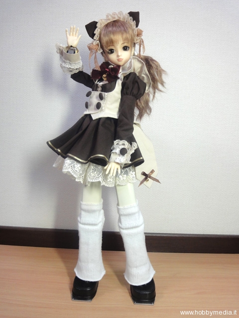 robot-doll-01