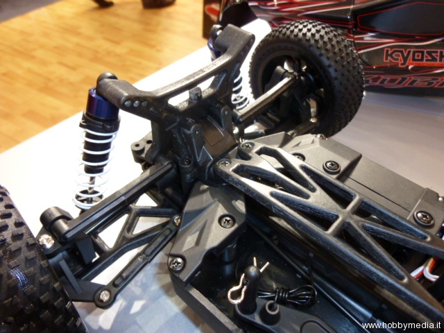 kyosho-cobra-buggy-automodello-offroad-in-scala-1-10-d