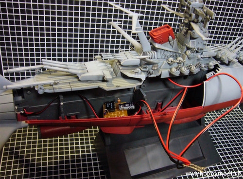 space-battleship-yamato-led-1