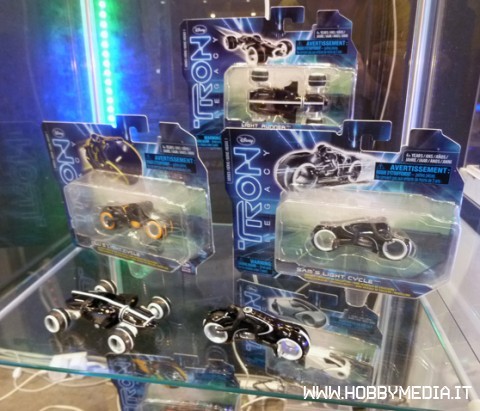 tron-toys-takara-tomy