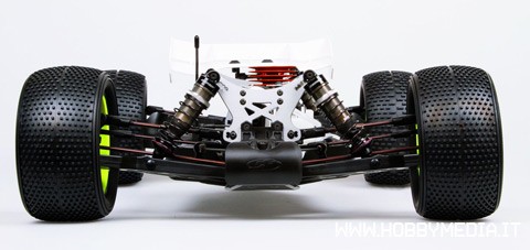 811-truggy-front-hr