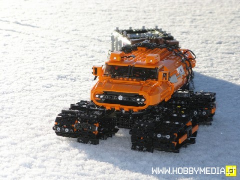 lego-crawler-1