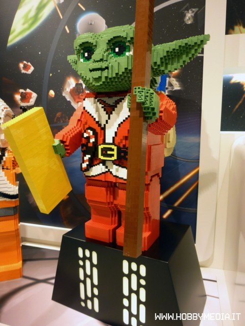 yoda-santa-clause-lego2