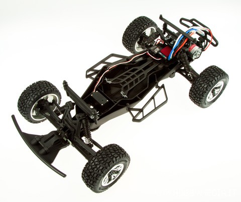robitronic-smasher-short-course-truck-3