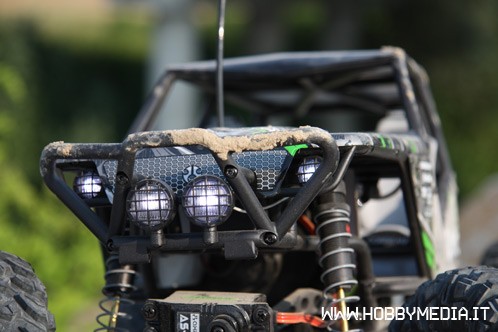 axial-wraith-rock-crawler-6 axial-wraith-rock-crawler-6