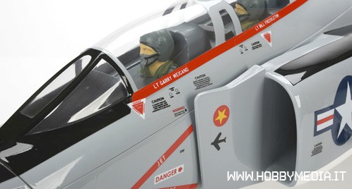 efl8125-f-4-phantom-32-df-4