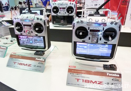futaba-t18mz-tokyo-hobby-show-2011-2
