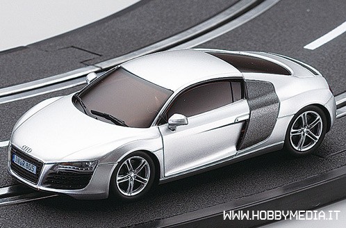 slotcar-dslot43-audi-r8-argento-1