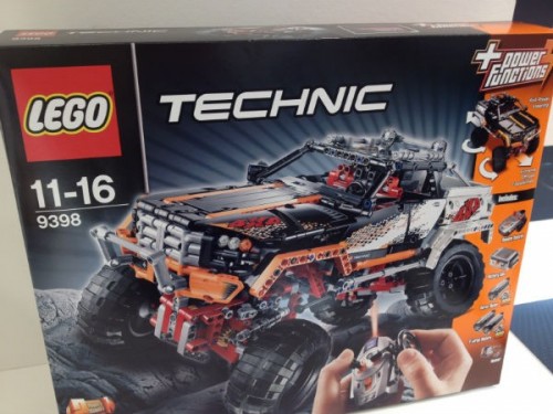 Lego Technic: Rock Crawler radiocomandato 4x4 - Remote Control 