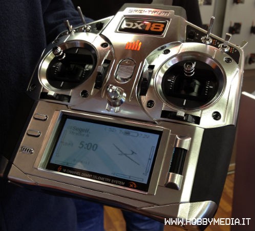 spektrum-dx18-2