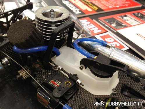 kyosho r4