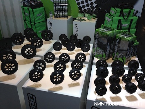 medial-pro-gomme-rc-cars-1 medial-pro-gomme-rc-cars-1