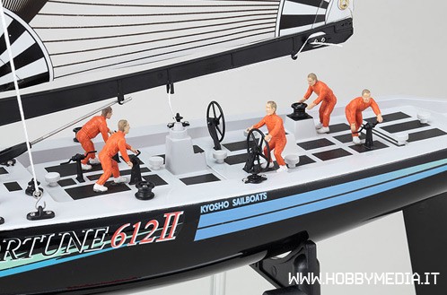 kyosho-fortune-612-ii-con-radio-kt-21