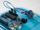 Come costruire un rilevatore di velocità con Arduino e Flash