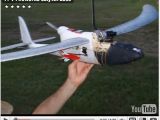 Modellismo e follie: Aeromodello Radiocomandato che spara razzi e fuochi artificiali