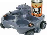 Arriva il mimi carroarmato radiocomandato porta birra!