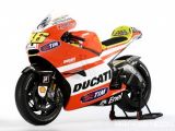 Kyosho: DUCATI DESMOSEDICI GP11 N°46 Moto Racer
