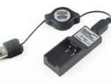 Kyosho dNaNo Compact Charger - Carica batterie Li-ion USB 