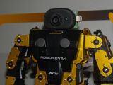 TOY FAIR: Hitec Robonova-1 camera