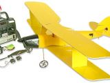 Phoenix Tiger Moth - Margie Simpsons pilota un aereo telecomandato
