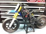 Moto RC: Nuovi freni e gomme per la Venom VMX 450
