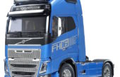 Tamiya: Volvo FH16 Globetrotter XL 750 4×2 - Camion in scala 1/14