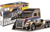 Team Associated: American Custom Semitruck 6x6 - Camion Radiocomandato in scala 1/10