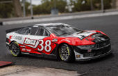 Losi: NASCAR 2026 Zane Smith No. 38 Ford Mustang in scala 1/12